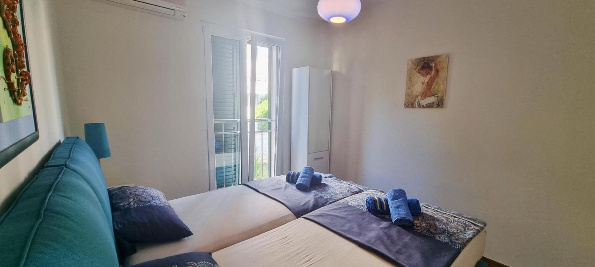 Apartment Zana Новаля Екстер'єр фото