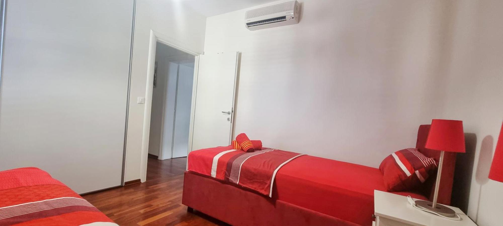 Apartment Zana Новаля Екстер'єр фото