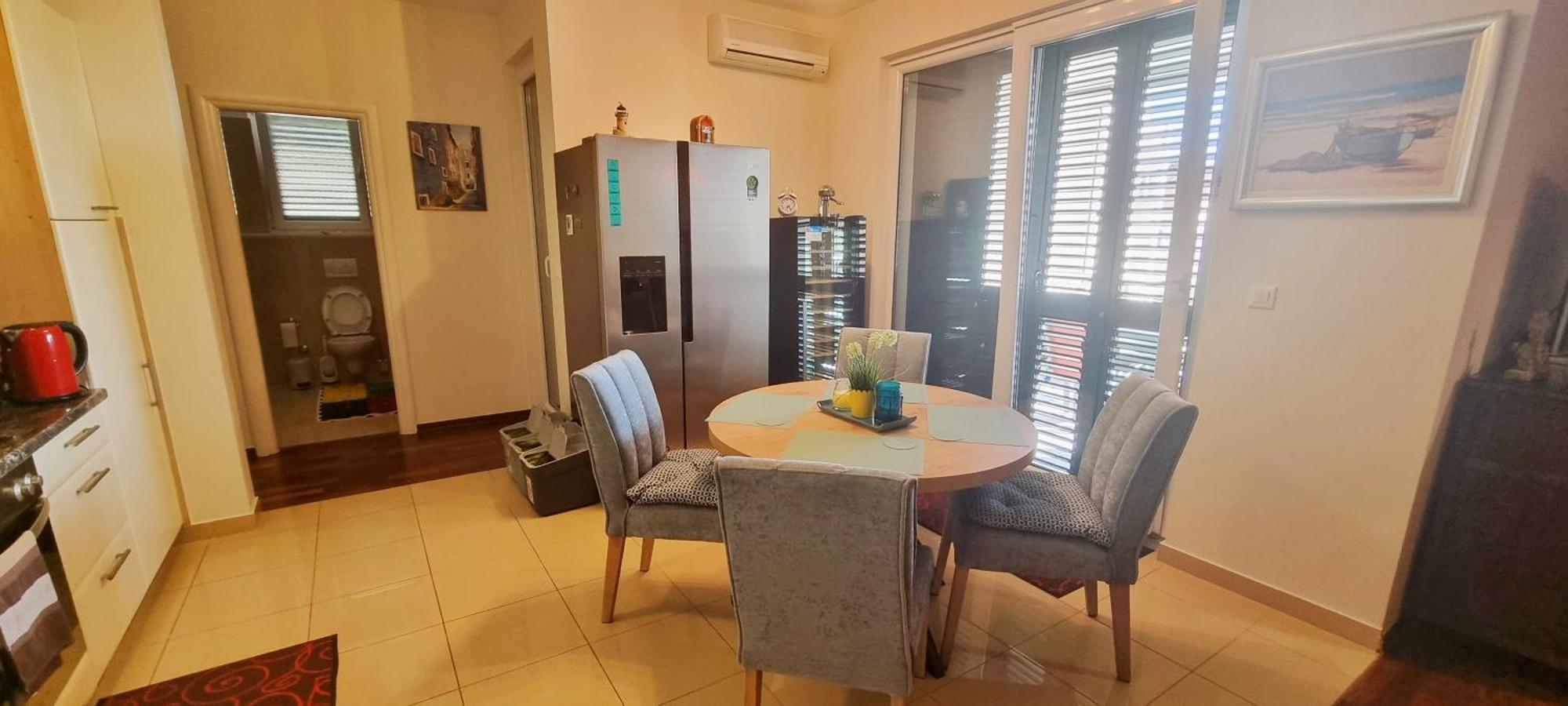 Apartment Zana Новаля Екстер'єр фото