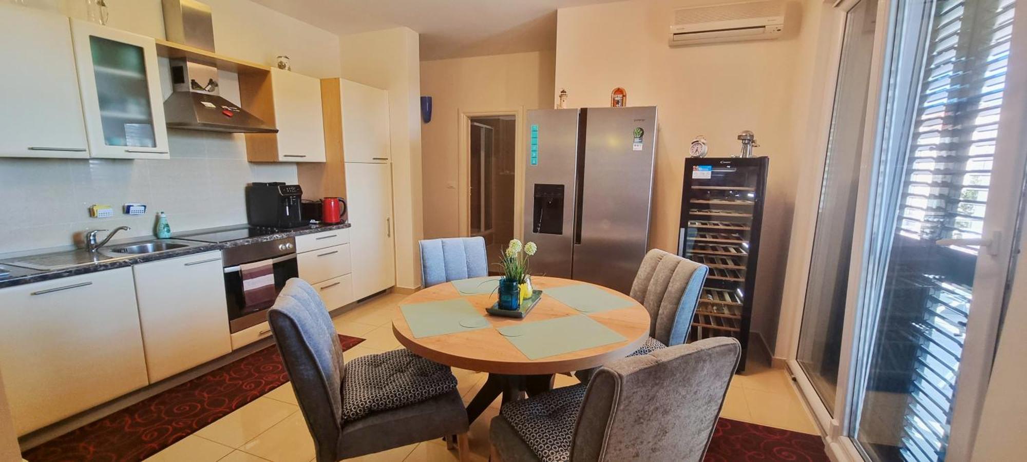 Apartment Zana Новаля Екстер'єр фото