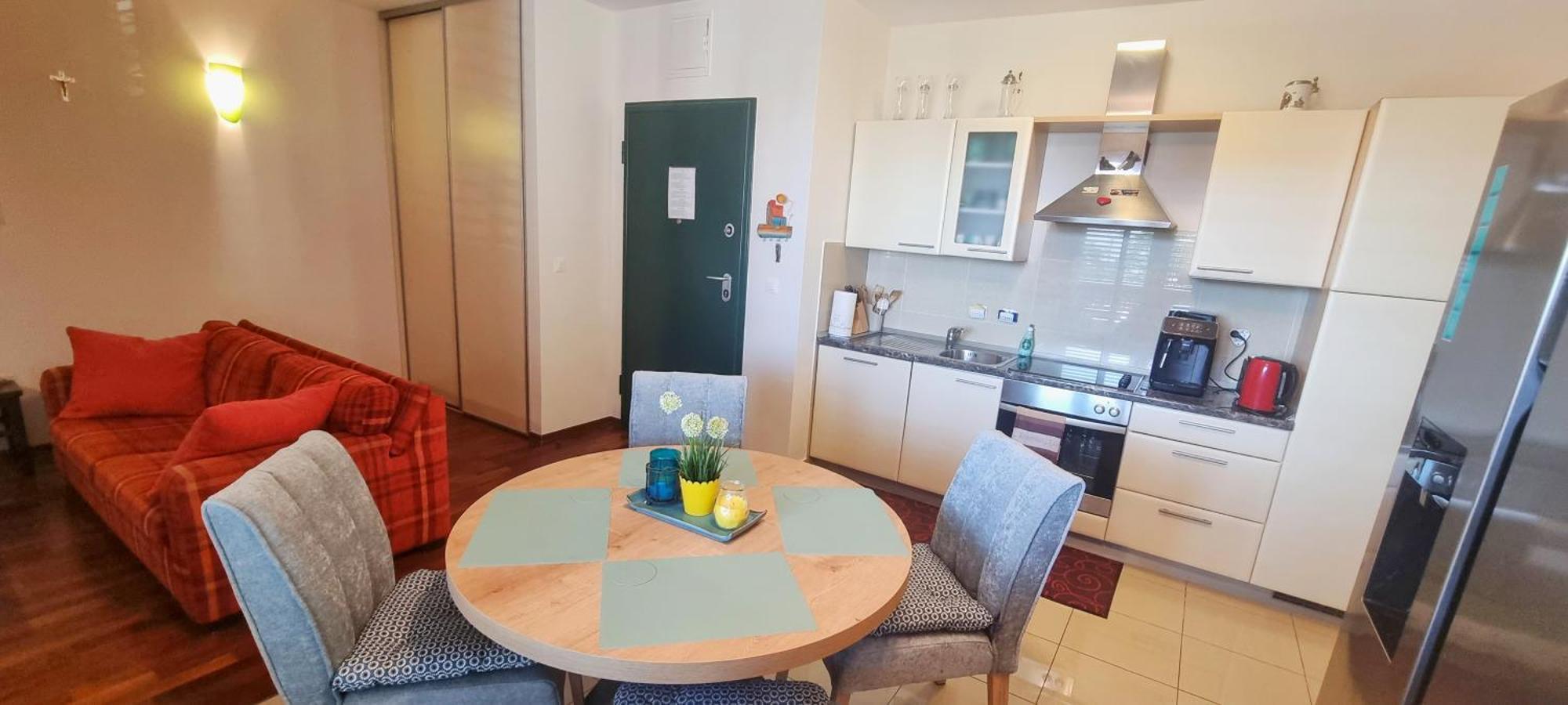Apartment Zana Новаля Екстер'єр фото